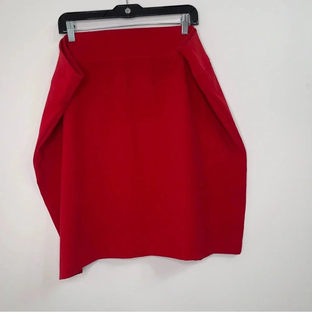 Avenue Faux Suede Skirt in Red in Size 26 - Picture 2 of 7